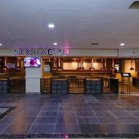 Heavenly Land Family Hotel Palembang Exterior photo